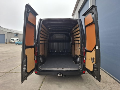Renault Master T35 2.3 dCi 180 L2H2 Energy Work Edition AIRCO / CRUISE CONTROLE / NAVI / DEALER ONDERHOUDEN / TREKHAAK