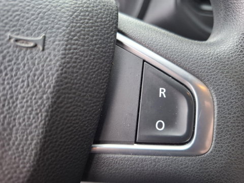 Renault Master T35 2.3 dCi 180 L2H2 Energy Work Edition AIRCO / CRUISE CONTROLE / NAVI / DEALER ONDERHOUDEN / TREKHAAK