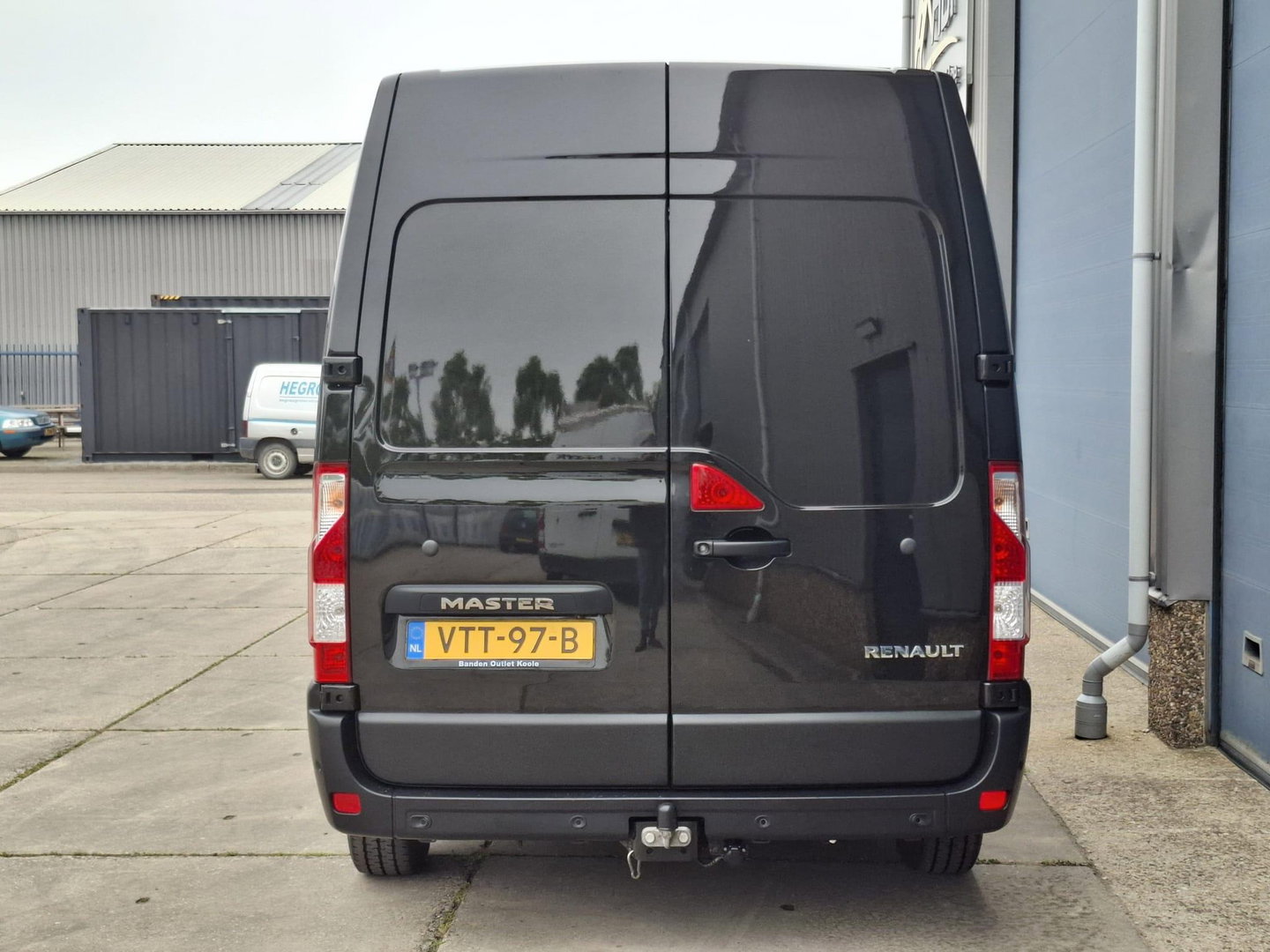Renault Master T35 2.3 dCi 180 L2H2 Energy Work Edition AIRCO / CRUISE CONTROLE / NAVI / DEALER ONDERHOUDEN / TREKHAAK