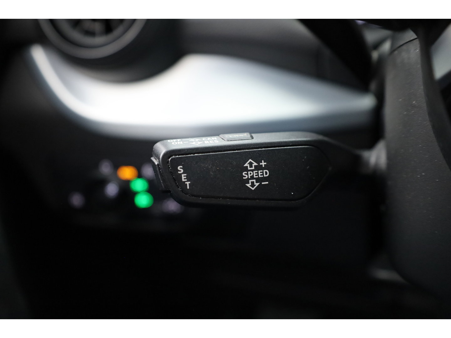 Audi Q2 1.4 TFSI CoD Design | Navi | Trekhaak | Stoelverw. | Cruise Contr. | PDC+A | 17''