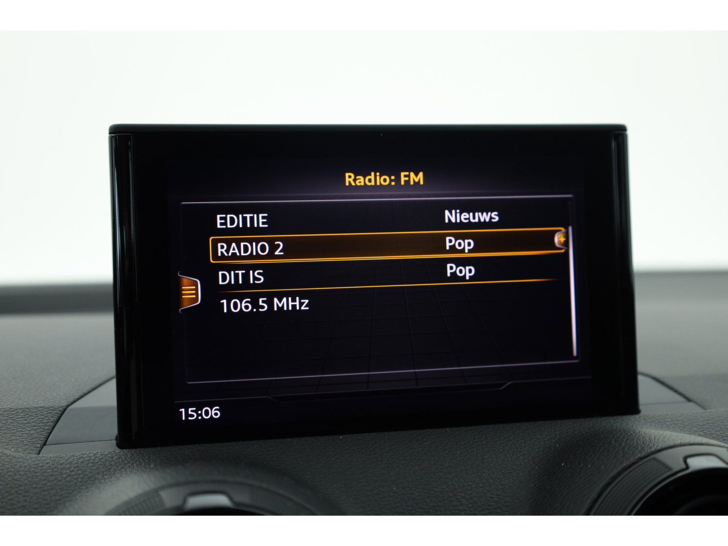 Audi Q2 1.4 TFSI CoD Design | Navi | Trekhaak | Stoelverw. | Cruise Contr. | PDC+A | 17''