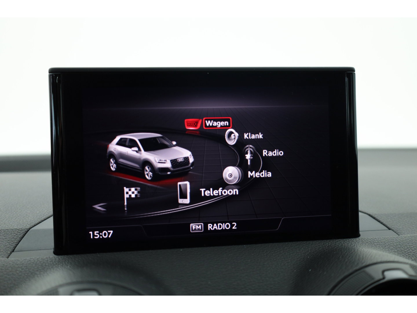 Audi Q2 1.4 TFSI CoD Design | Navi | Trekhaak | Stoelverw. | Cruise Contr. | PDC+A | 17''