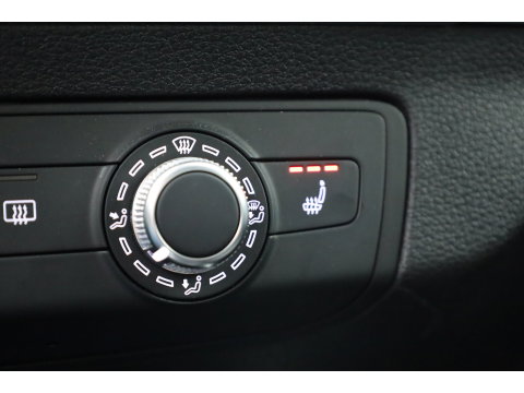 Audi Q2 1.4 TFSI CoD Design | Navi | Trekhaak | Stoelverw. | Cruise Contr. | PDC+A | 17''