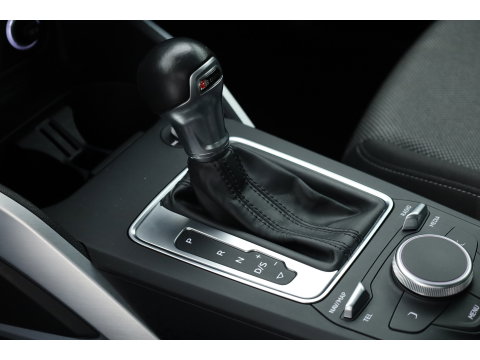 Audi Q2 1.4 TFSI CoD Design | Navi | Trekhaak | Stoelverw. | Cruise Contr. | PDC+A | 17''