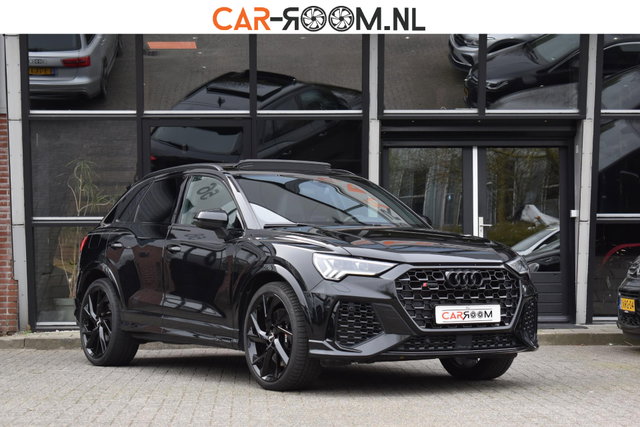 Audi Q3 - TFSI RSQ3 Pano Keyless Lane ACC B&O