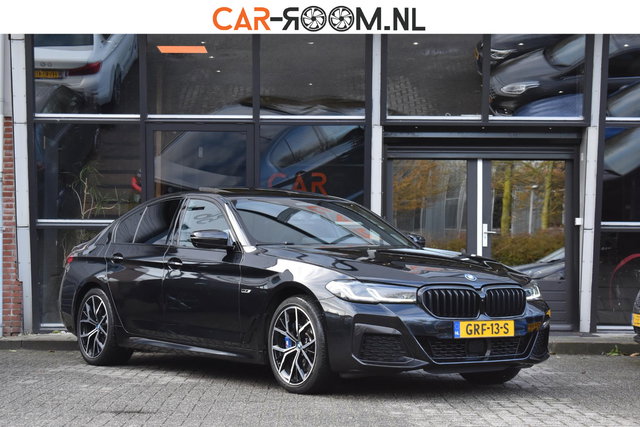 BMW 5 Serie - 530e Business Edition Plus M-Pakket HUD Pano Kuipstoelen ACC H&K