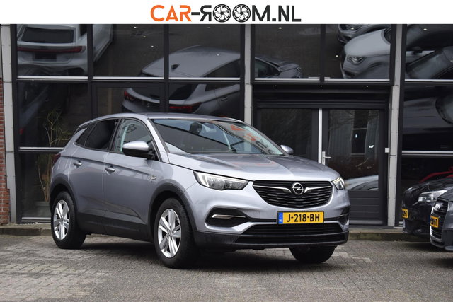 Opel Grandland X - 1.2 Turbo 120 Jaar Edition Trekhaak Lane Camera