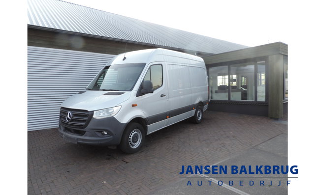 Mercedes-Benz Sprinter - 317 1.9 CDI L2H2 lage km