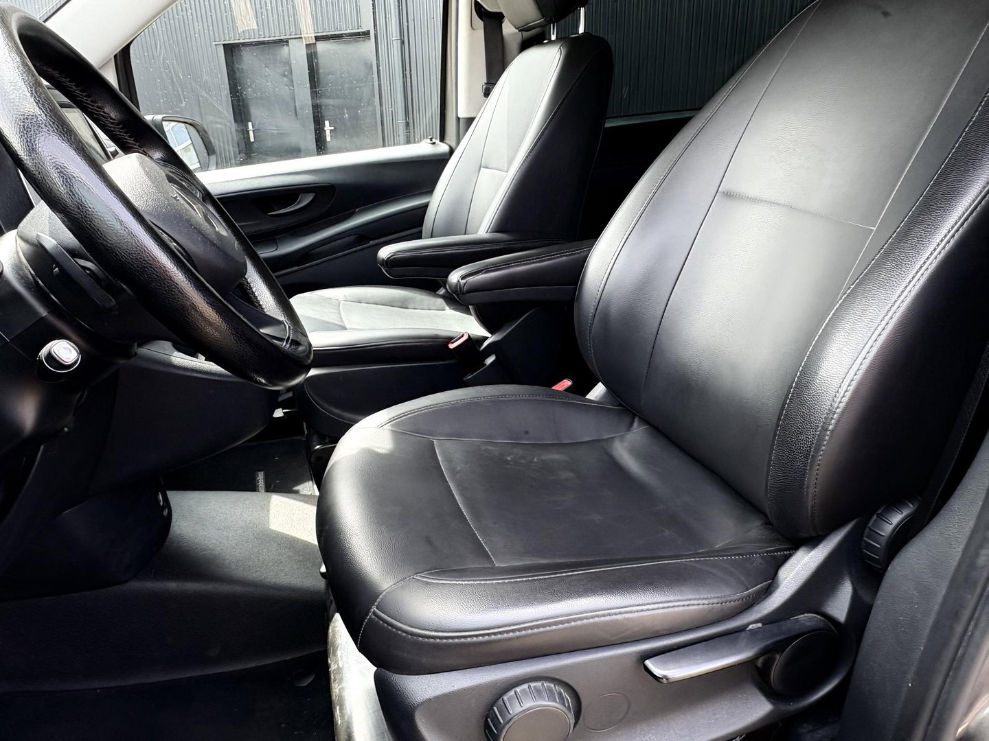 Mercedes-Benz Vito 114 CDI Extra Lang DC XXL L3 | MARGE | LEDER | LED | CRUISE | NETTE BUS