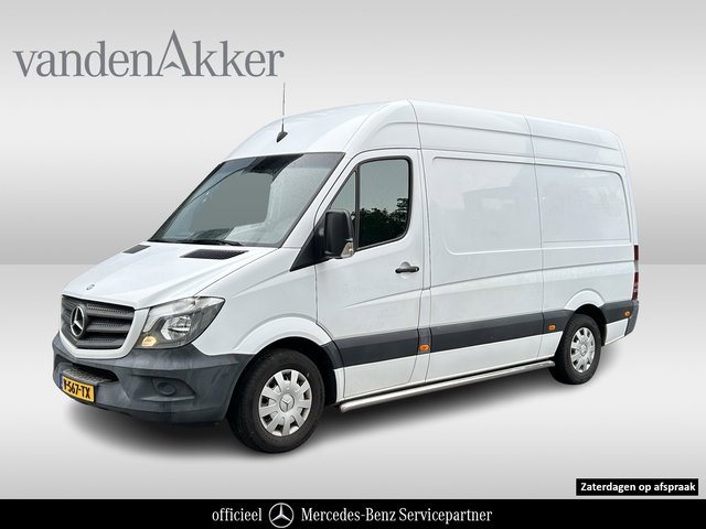 Mercedes-Benz Sprinter - 313 2.2 CDI 130 pk L2H2 // Bijrijdersbank // Airco // Betimmering // Achter opstap // Bluetooth / Radio