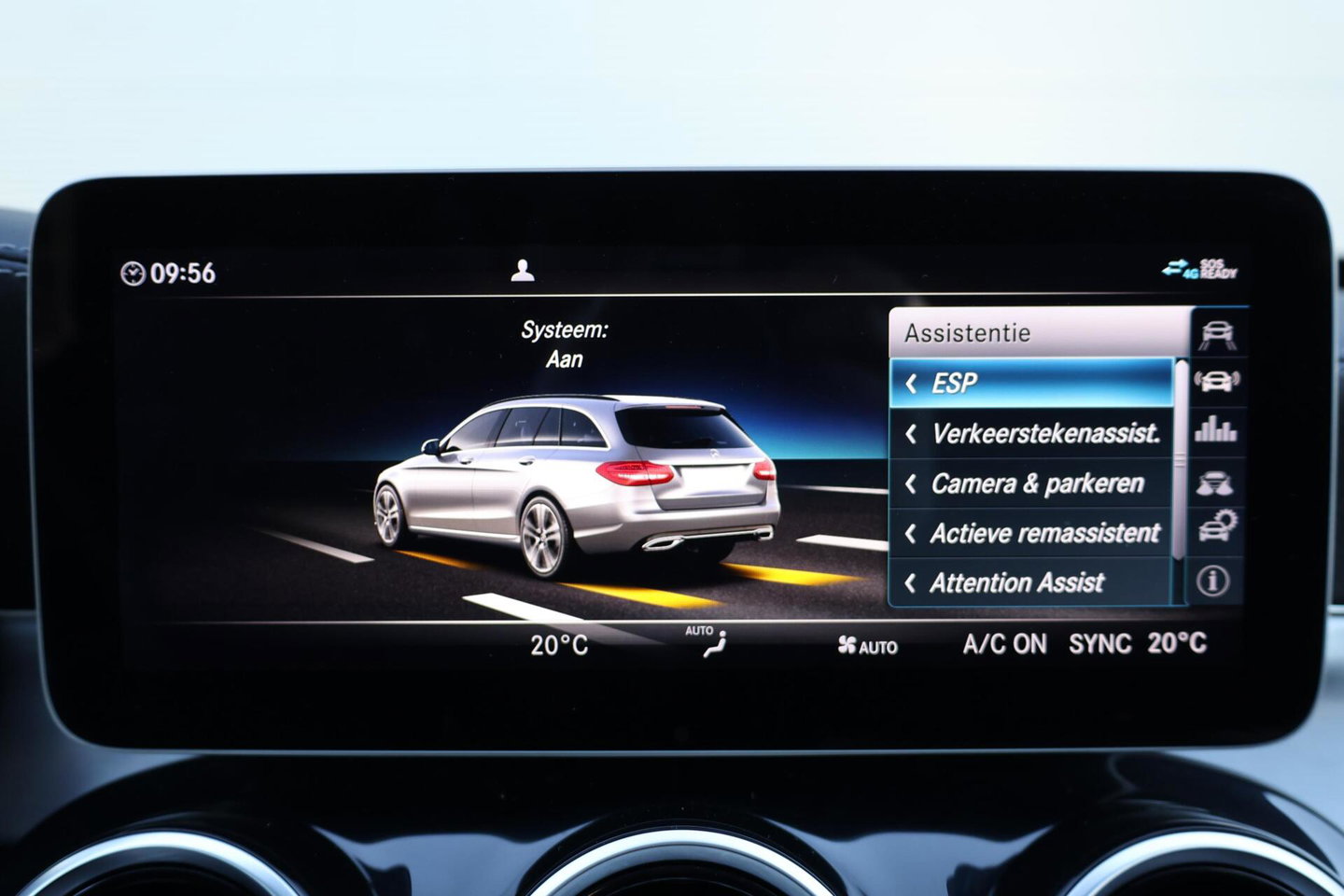 Mercedes-Benz C-Klasse Estate 400 4MATIC AMG Line / Panoramadak / Memory stoelen / Night Pakket / Burmester Surround