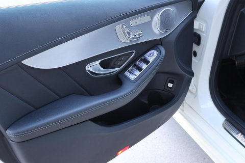 Mercedes-Benz C-Klasse Estate 400 4MATIC AMG Line / Panoramadak / Memory stoelen / Night Pakket / Burmester Surround