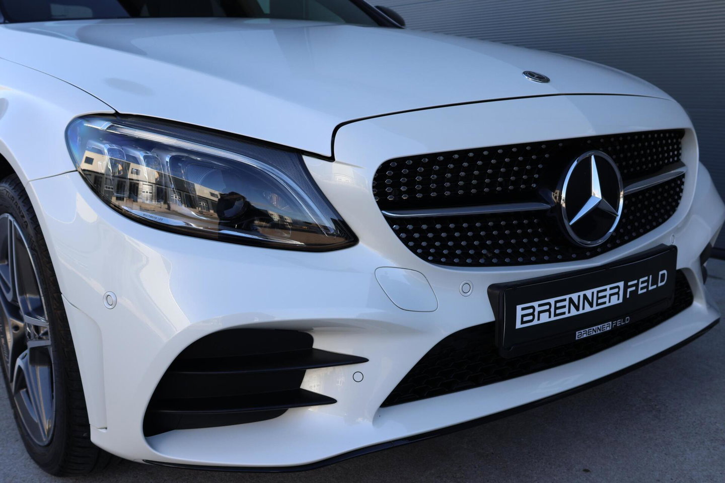 Mercedes-Benz C-Klasse Estate 400 4MATIC AMG Line / Panoramadak / Memory stoelen / Night Pakket / Burmester Surround