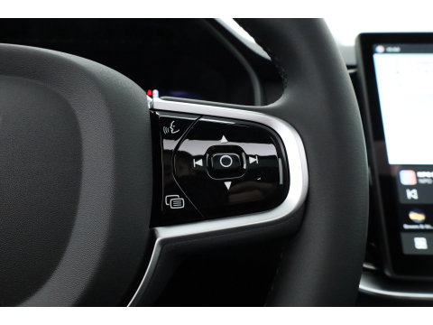 Volvo XC90 2.0 T8 Plug-in hybrid AWD Ultra Black Edition Executive | luchtvering | Bowers & Wilkins | Massage | Blis | ACC | Pano| 360 Camera |