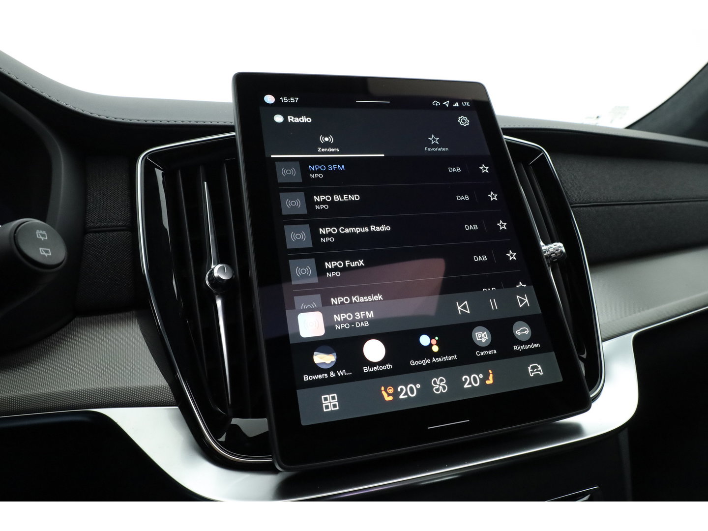Volvo XC90 2.0 T8 Plug-in hybrid AWD Ultra Black Edition Executive | luchtvering | Bowers & Wilkins | Massage | Blis | ACC | Pano| 360 Camera |