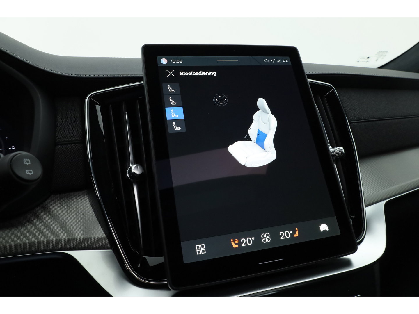 Volvo XC90 2.0 T8 Plug-in hybrid AWD Ultra Black Edition Executive | luchtvering | Bowers & Wilkins | Massage | Blis | ACC | Pano| 360 Camera |