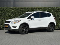 Ford Kuga - 2.5 20V Titanium, AUTOMAAT, CRUISE CONTROL, CLIMATE CONTROL, KEYLESS, HALF LEDER, PARKEERSENSOREN, TREKHAAK, LICHTMETAAL 19"