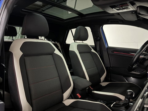 Volkswagen T-Roc 1.5 TSI R-Line Pano Virtual Carplay Sfeer