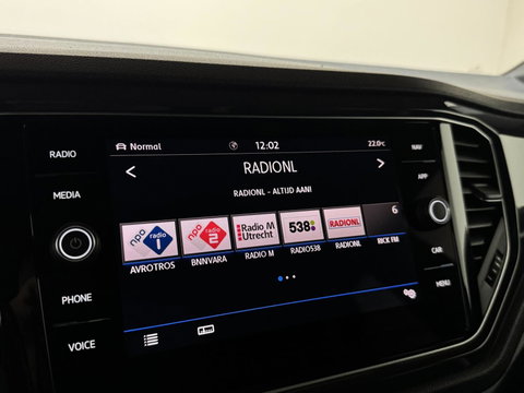 Volkswagen T-Roc 1.5 TSI R-Line Pano Virtual Carplay Sfeer