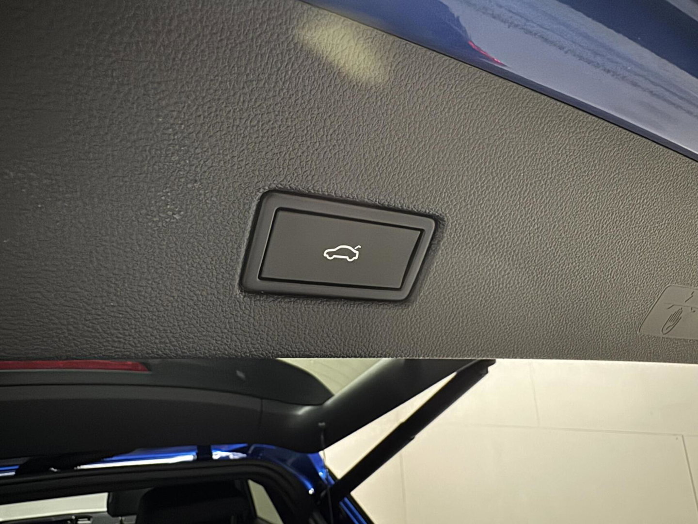 Volkswagen T-Roc 1.5 TSI R-Line Pano Virtual Carplay Sfeer