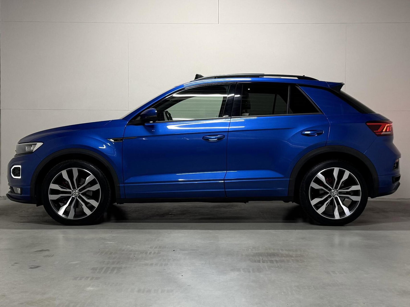 Volkswagen T-Roc 1.5 TSI R-Line Pano Virtual Carplay Sfeer