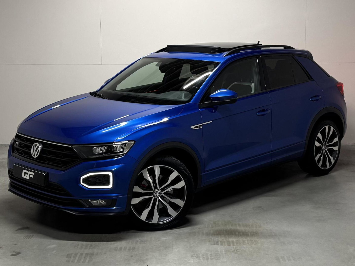 Volkswagen T-Roc 1.5 TSI R-Line Pano Virtual Carplay Sfeer