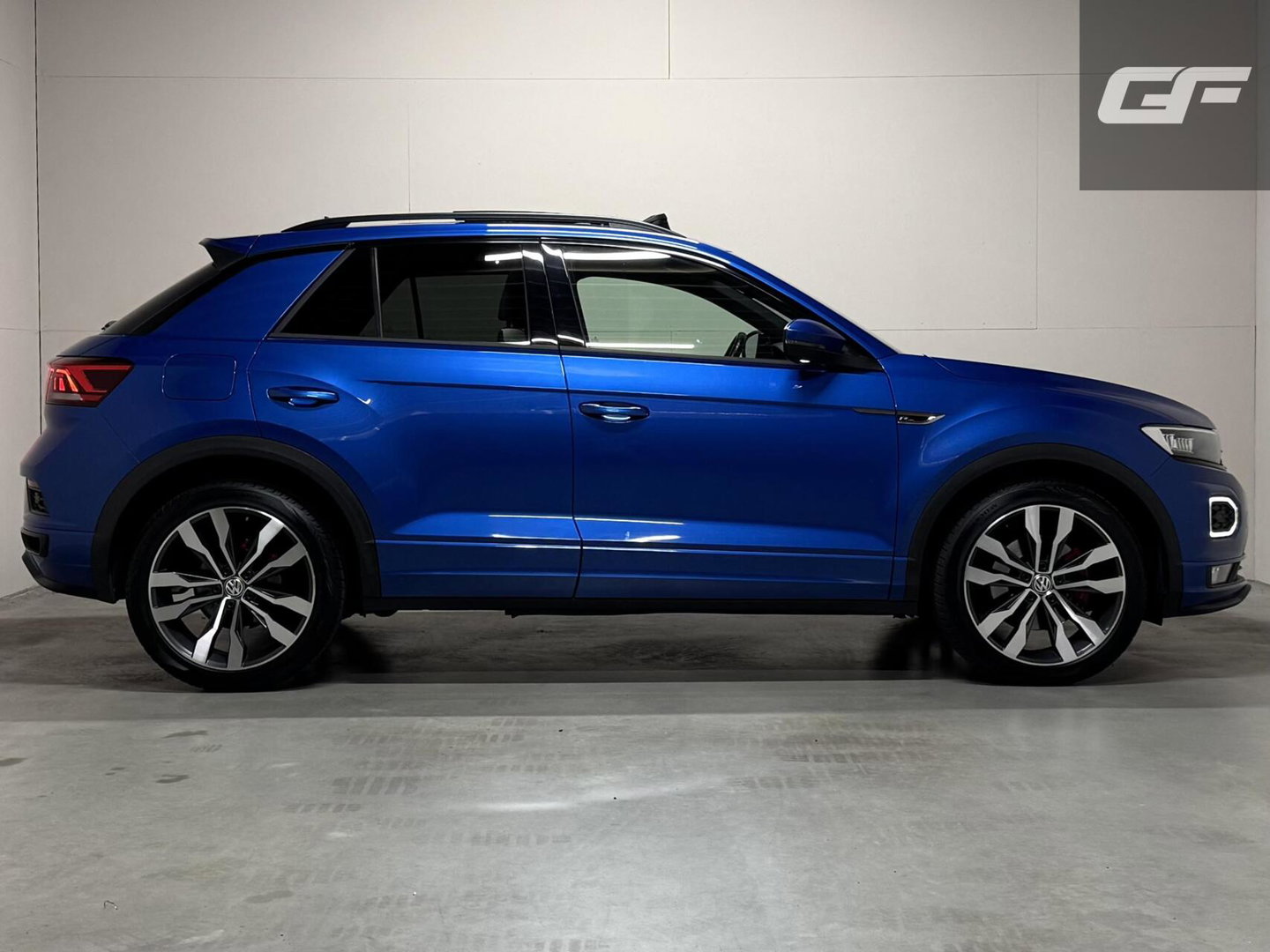 Volkswagen T-Roc 1.5 TSI R-Line Pano Virtual Carplay Sfeer
