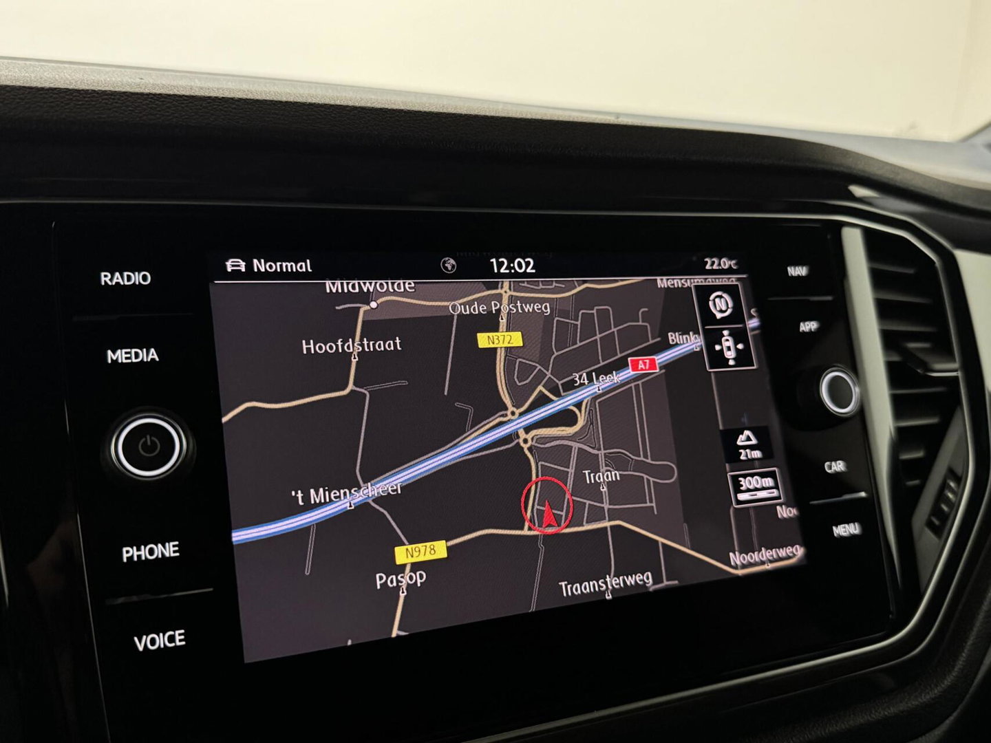 Volkswagen T-Roc 1.5 TSI R-Line Pano Virtual Carplay Sfeer