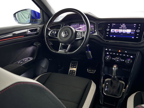Volkswagen T-Roc 1.5 TSI R-Line Pano Virtual Carplay Sfeer