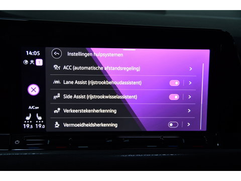 Volkswagen Golf 2.0 TSI GTI*Pano*H&K*Blindspot*Keyless