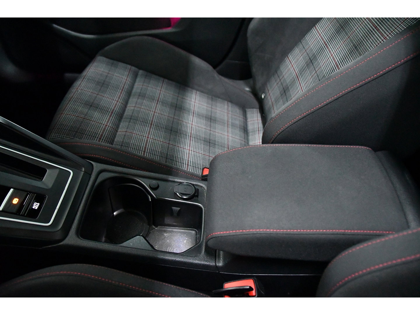Volkswagen Golf 2.0 TSI GTI*Pano*H&K*Blindspot*Keyless