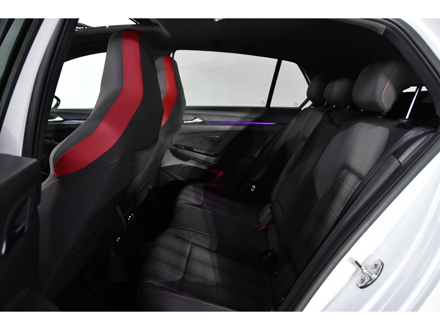Volkswagen Golf 2.0 TSI GTI*Pano*H&K*Blindspot*Keyless
