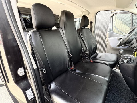 Opel Vivaro 1.6 CDTI L2H1 DC 125PK | MARGE | 6 PERSOONS | CRUISE | AIRCO | RUIME BUS