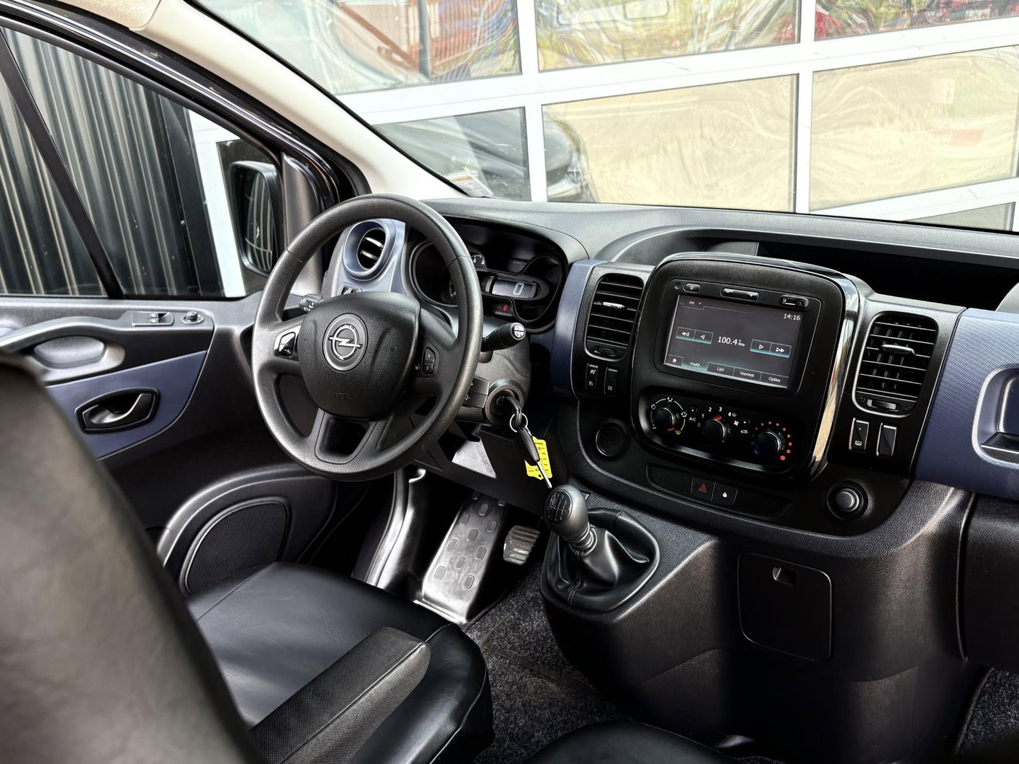 Opel Vivaro 1.6 CDTI L2H1 DC 125PK | MARGE | 6 PERSOONS | CRUISE | AIRCO | RUIME BUS