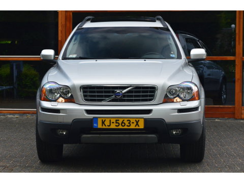 Volvo XC90 3.2 Momentum | 7P | Automaat | Trekhaak 2250KG | Panoramadak | Stoelverwarming |