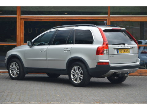 Volvo XC90 3.2 Momentum | 7P | Automaat | Trekhaak 2250KG | Panoramadak | Stoelverwarming |
