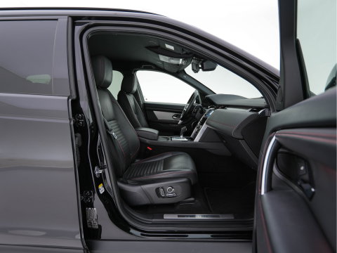Land Rover Discovery Sport P300e 1.5 R-Dynamic HSE Black Exterior Pack AWD (Plug-in) (INCL-BTW) *LEATHER | FULL-LED | DIGI-COCKPIT | MERIDIAN-AUDIO | BLINDSPOT | KEYLESS | SHIFTPADDLES | PRIVACYGLASS | NAVI-FULLMAP | ECC | MEMORY-PACK | PDC | CRUISE | 20''ALU*