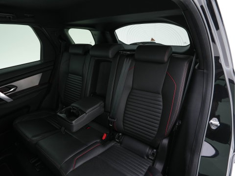 Land Rover Discovery Sport P300e 1.5 R-Dynamic HSE Black Exterior Pack AWD (Plug-in) (INCL-BTW) *LEATHER | FULL-LED | DIGI-COCKPIT | MERIDIAN-AUDIO | BLINDSPOT | KEYLESS | SHIFTPADDLES | PRIVACYGLASS | NAVI-FULLMAP | ECC | MEMORY-PACK | PDC | CRUISE | 20''ALU*