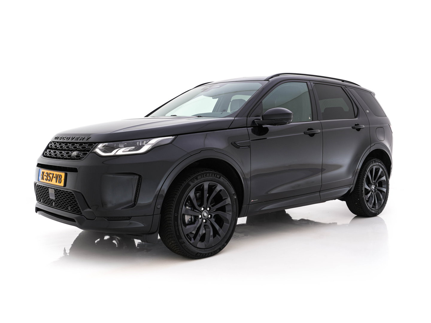 Land Rover Discovery Sport P300e 1.5 R-Dynamic HSE Black Exterior Pack AWD (Plug-in) (INCL-BTW) *LEATHER | FULL-LED | DIGI-COCKPIT | MERIDIAN-AUDIO | BLINDSPOT | KEYLESS | SHIFTPADDLES | PRIVACYGLASS | NAVI-FULLMAP | ECC | MEMORY-PACK | PDC | CRUISE | 20''ALU*