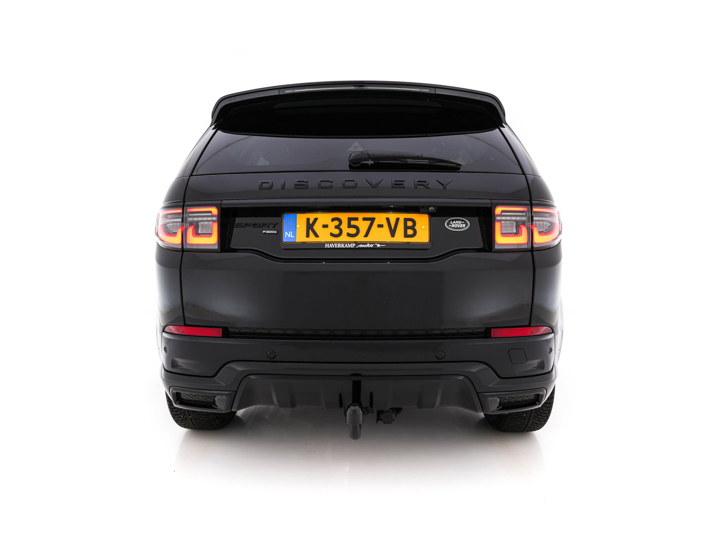 Land Rover Discovery Sport P300e 1.5 R-Dynamic HSE Black Exterior Pack AWD (Plug-in) (INCL-BTW) *LEATHER | FULL-LED | DIGI-COCKPIT | MERIDIAN-AUDIO | BLINDSPOT | KEYLESS | SHIFTPADDLES | PRIVACYGLASS | NAVI-FULLMAP | ECC | MEMORY-PACK | PDC | CRUISE | 20''ALU*
