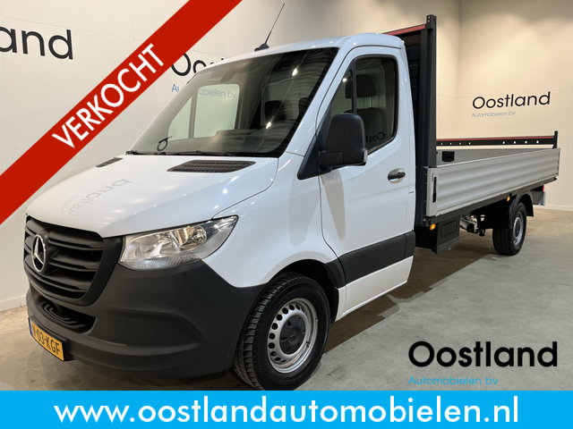 Mercedes-Benz Sprinter - 315 CDI L3 RWD Open Laadbak / Euro 6 / Airco / MBUX / CarPlay / Navigatie / 3-Zits / 82.000 KM !!