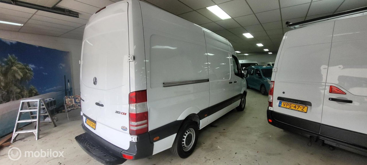 Mercedes-Benz Sprinter