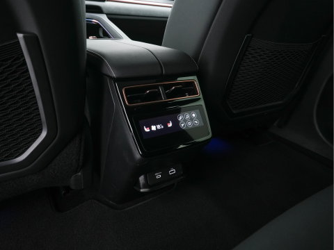 ZEEKR 001 AWD Privilege 100 kWh [ 3-Fase-22 kW] {SOH-94%} (INCL-BTW) Aut. *PANO | LEATHER-MICROFIBRE | FULL-LED | BLINDSPOT | ADAPTIVE-CRUISE | YAMAHA-SOUND | HEATED-COMFORTSEATS | AMBIENTLIGHT | AIRSUSPENSION | NAVI-FULLMAP | PRIVACY-GLASS |  ....