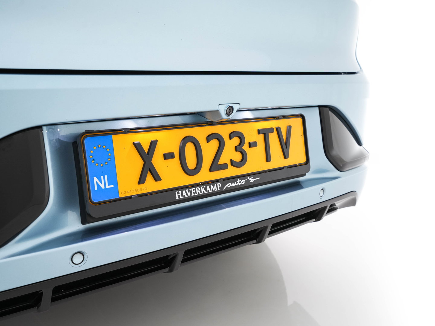 ZEEKR 001 AWD Privilege 100 kWh [ 3-Fase-22 kW] {SOH-94%} (INCL-BTW) Aut. *PANO | LEATHER-MICROFIBRE | FULL-LED | BLINDSPOT | ADAPTIVE-CRUISE | YAMAHA-SOUND | HEATED-COMFORTSEATS | AMBIENTLIGHT | AIRSUSPENSION | NAVI-FULLMAP | PRIVACY-GLASS |  ....