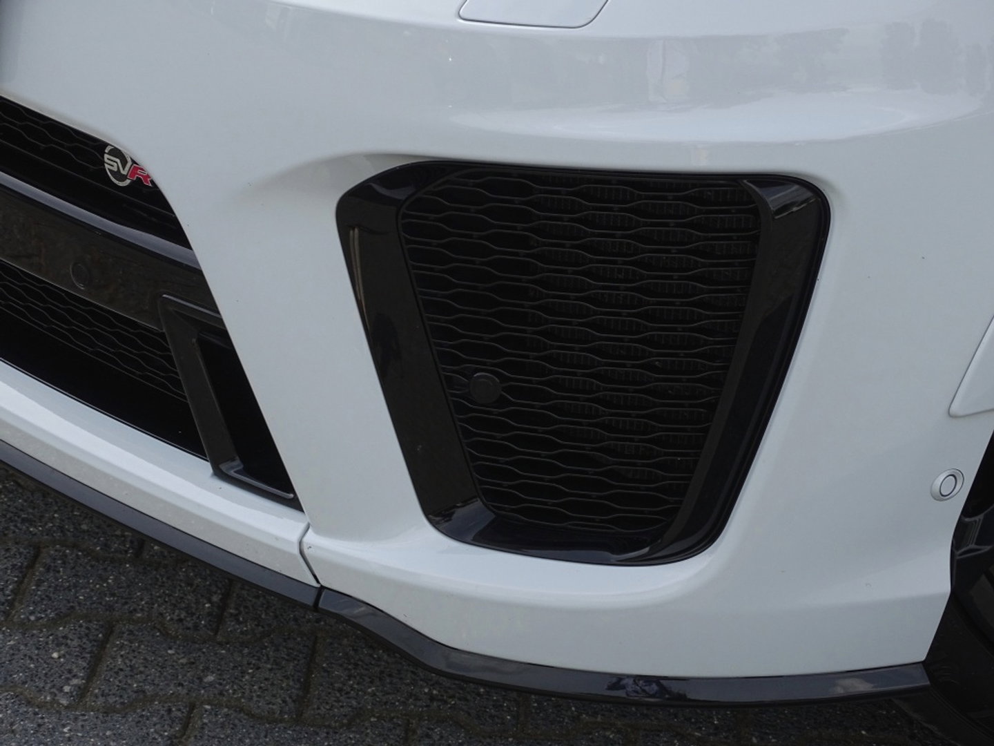 Land Rover Range Rover Sport SVR 5.0 V8 SC 576PK / LED / full option *NAP*