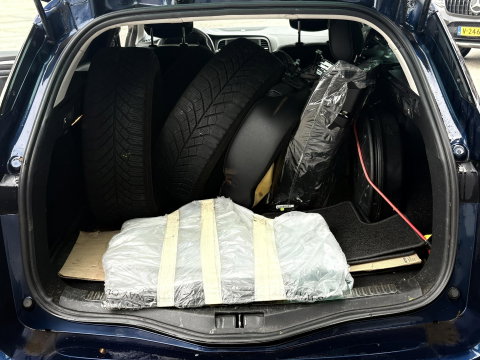 Renault Mégane Van 1.5 dCi BOSE | MARGE | AUTOMAAT | LED | GRIJS KENTEKEN | KEYLESS | CAMERA | CLIMA