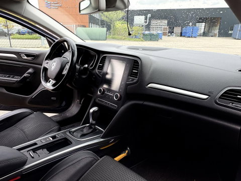 Renault Mégane Van 1.5 dCi BOSE | MARGE | AUTOMAAT | LED | GRIJS KENTEKEN | KEYLESS | CAMERA | CLIMA