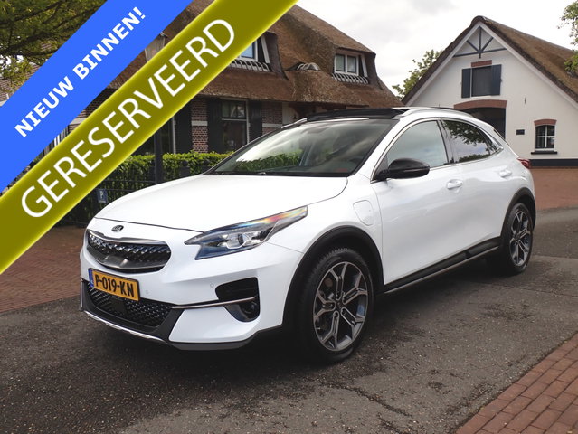 Kia XCeed - 1.6 GDi PHEV STOELVENTILATIE / ACC / TREKHAAK / LEDER / SCHUIF-DAK / CARPLAY