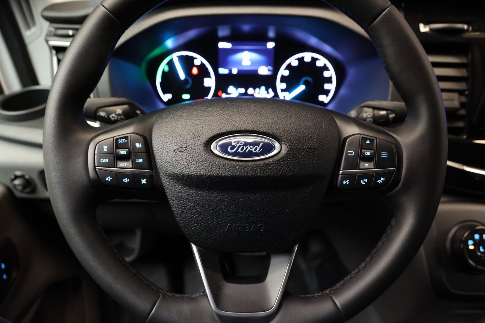 Ford E-Transit 350 L2H2 Trend 68 kWh 360 CAMERA