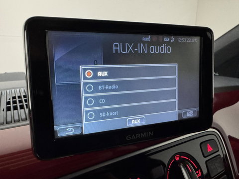 Volkswagen up! 1.0 high up! Pano Fender Cruise Navi PDC NAP
